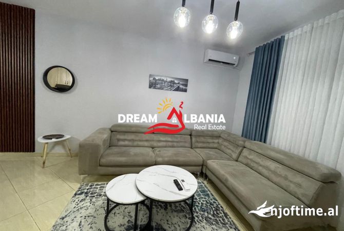 Shtepi me qera 2+1 ne Tirane - 750 Euro
