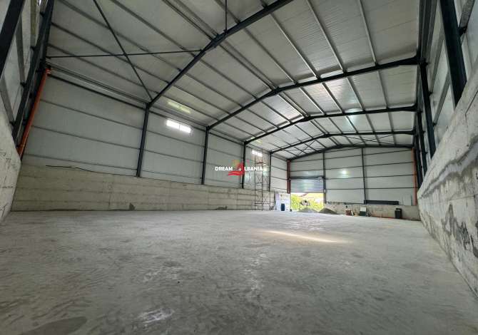 Ambient biznesi me qera 4+1 ne Tirane - 1,500 Euro