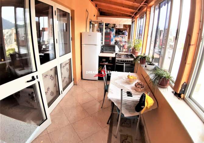 Shtepi ne shitje  ne Tirane, 1+1, Mobilimi E mobiluar, Pagesa 64,000  Euro.