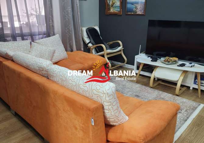 Shtepi me qera 3+1 ne Tirane - 800 Euro