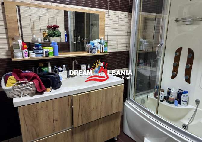 Shtepi me qera Apartament ne Tirane, 4+1, Mobilimi E mobiluar, Pagesa 2,700  Euro.