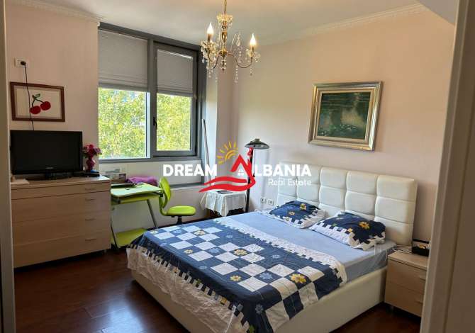 Shtepi me qera Apartament ne Tirane, 4+1, Mobilimi E mobiluar, Pagesa 2,700  Euro.