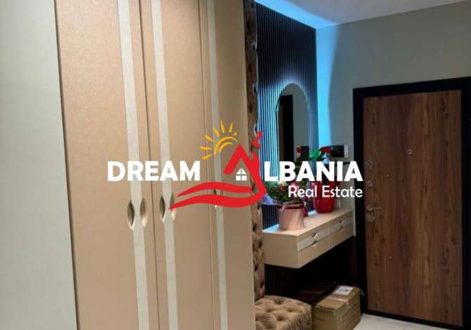 Shtepi ne shitje Apartament ne Tirane, 2+1, Mobilimi E mobiluar, Pagesa 320,000  Euro.