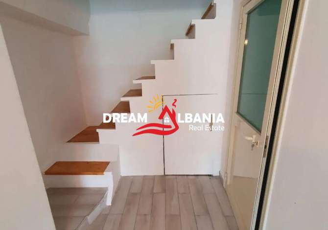 Ambient biznesi me qera 3+1 ne Tirane - 300 Euro