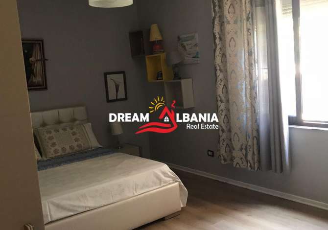 Casa in affitto 5+1 a Tirana - 2,000 Euro