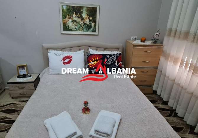 Shtepi me qera 2+1 ne Tirane - 650 Euro