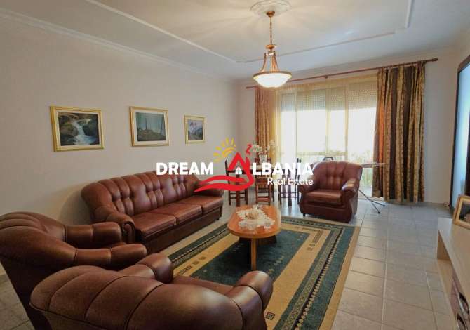 Shtepi me qera 3+1 ne Tirane - 900 Euro
