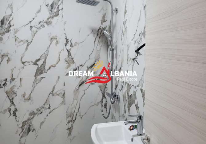 Ambient biznesi me qera 3+1 ne Tirane - 900 Euro
