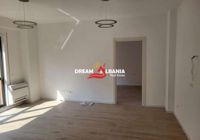 Ambient biznesi me qera 3+1 ne Tirane - 700 Euro