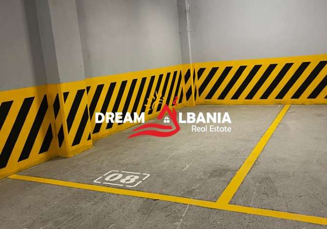 Zyre +Post Parkimi me qera tek Myslym Shyri (ID 42111006)