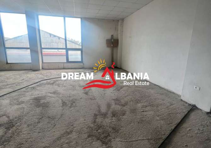 Ambient biznesi me qera 3+1 ne Tirane - 1,500 Euro