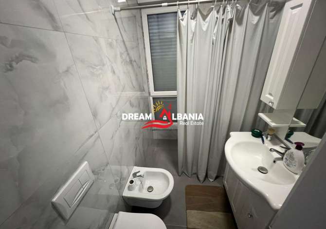 Shtepi me qera Apartament ne Tirane, 2+1, Mobilimi E mobiluar, Pagesa 650  Euro.