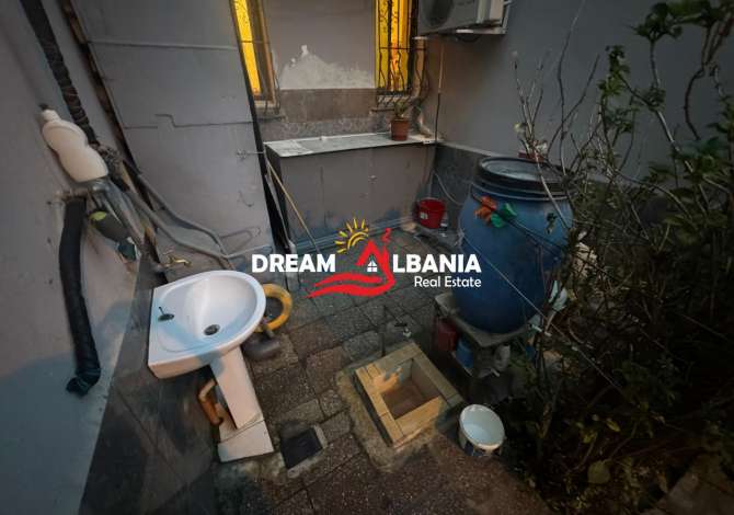 Shtepi ne shitje 2+1 ne Tirane - 84,000 Euro