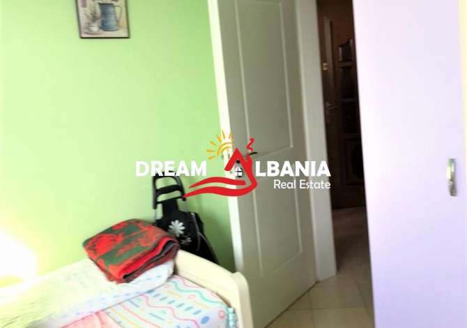 Shtepi ne shitje  ne Tirane, 2+1, Mobilimi E mobiluar, Pagesa 62,000  Euro.