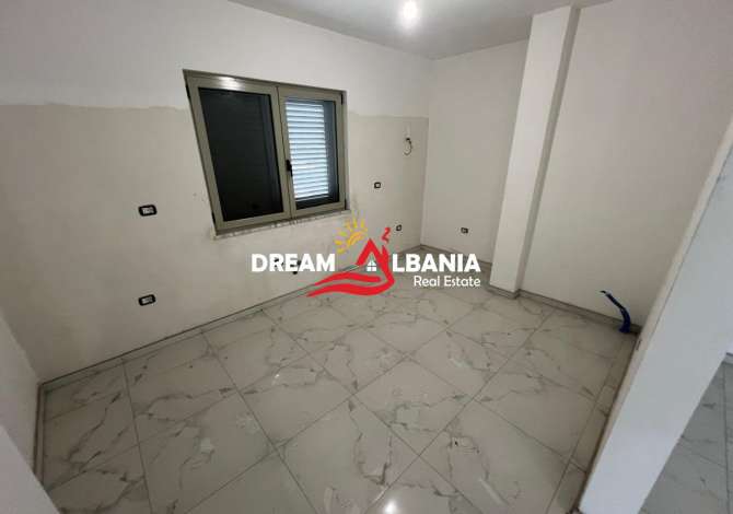 Shtepi me qera Shtepi Private ne Tirane, 7+1, Mobilimi Bosh, pa mobiluar, Pagesa 1,100  Euro.