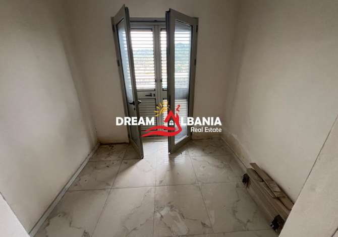 Shtepi me qera Shtepi Private ne Tirane, 7+1, Mobilimi Bosh, pa mobiluar, Pagesa 1,100  Euro.