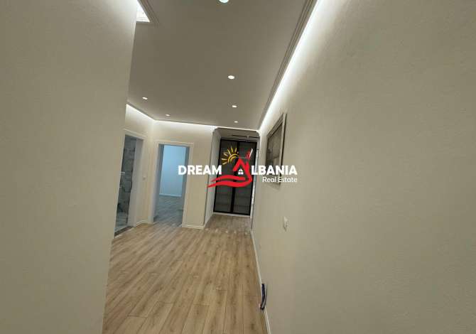 Shtepi ne shitje Apartament ne Tirane, 2+1, Mobilimi Bosh, pa mobiluar, Pagesa 219,900  Euro.