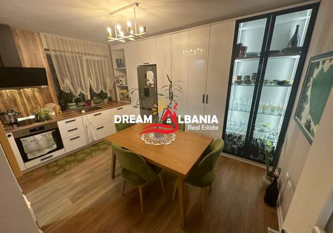 Casa in vendita 2+1 a Tirana - 180,000 Euro