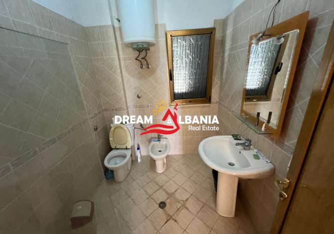 Shtepi ne shitje Vila Luksoze ne Himare, 7+1, Mobilimi E mobiluar, Pagesa 1,600,000  Euro.