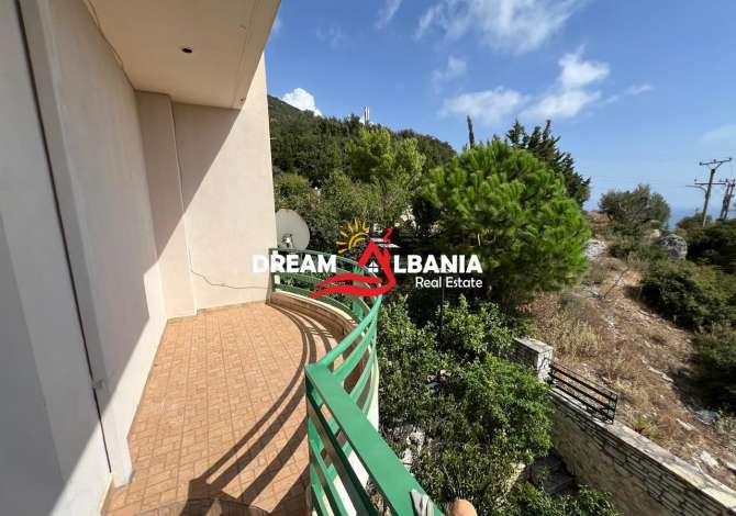 Shtepi ne shitje Vila Luksoze ne Himare, 7+1, Mobilimi E mobiluar, Pagesa 1,600,000  Euro.