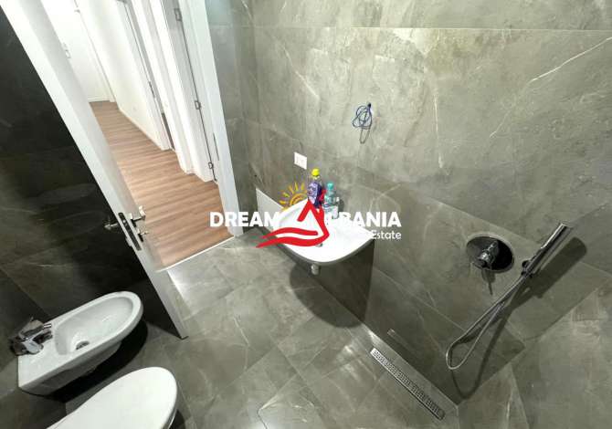 Zyre me qera ne rrugen e Dibres prane Farmacise 10 ne Tirane (ID 42611157)