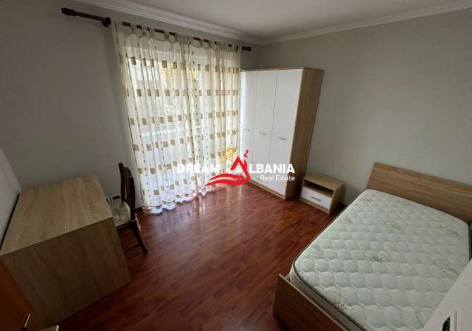 Shtepi me qera 2+1 ne Tirane - 60,000 Leke