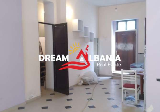 Ambient biznesi ne shitje 1+1 ne Tirane - 90,000 Euro