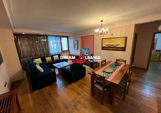 Shtepi me qera 3+1 ne Tirane - 1,500 Euro