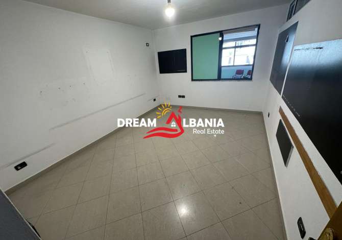 Casa in vendita 4+1 a Tirana - 210,000 Euro