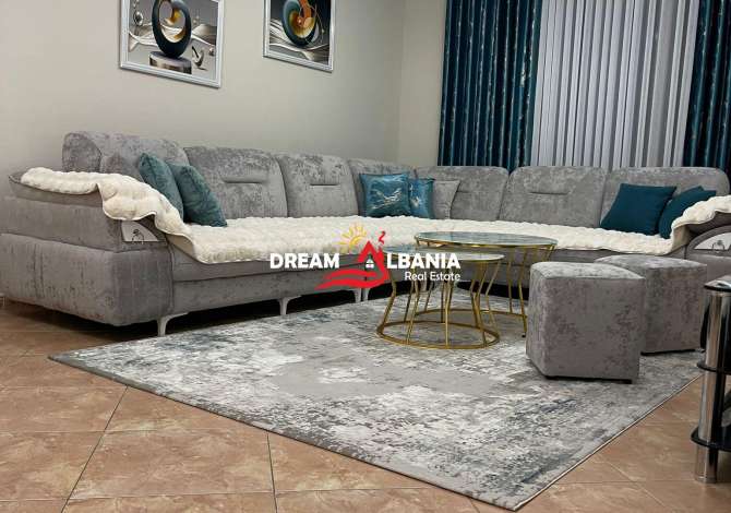 Shtepi me qera 3+1 ne Tirane - 800 Euro