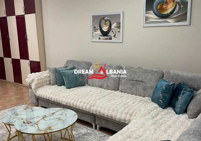 Shtepi me qera 3+1 ne Tirane - 800 Euro