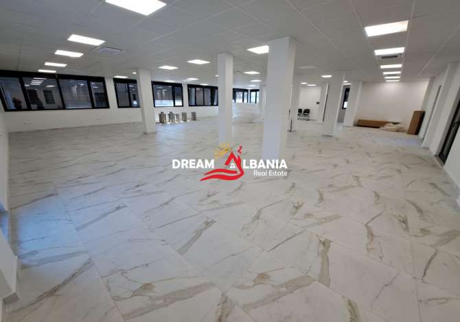Ambient biznesi me qera 3+1 ne Tirane - 3,500 Euro