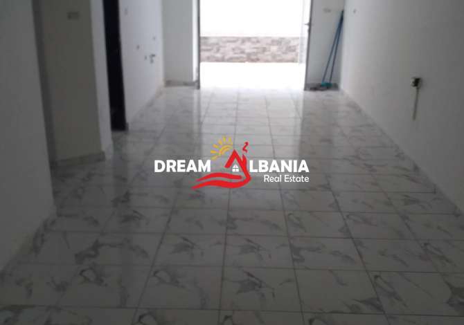 Ambient biznesi me qera 1+1 ne Tirane - 400 Euro