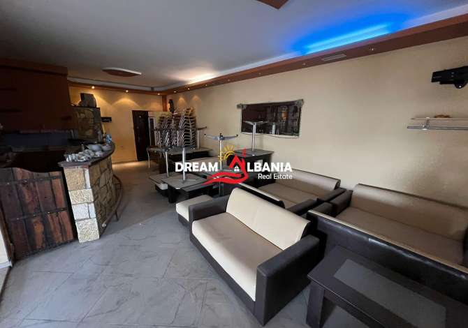 Ambient biznesi me qera 3+1 ne Tirane - 170,000 Euro