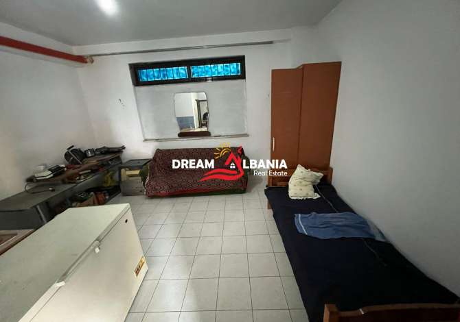 Ambient Biznesi ne shitje ne Porcelan, prane Klanit (ID 4161087)