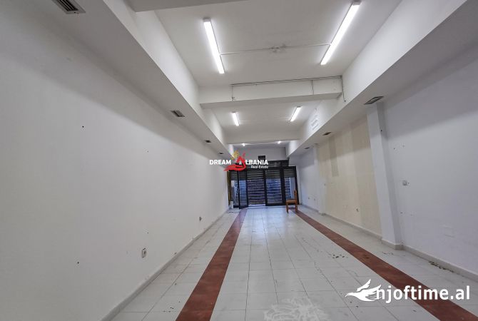Ambient biznesi me qera 1+1 ne Tirane - 500 Euro