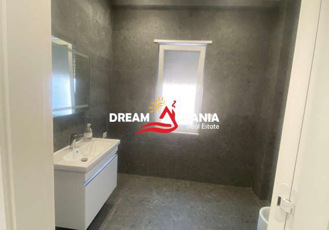 Zyre me qera prane 9-katesheve (ID 42611165)