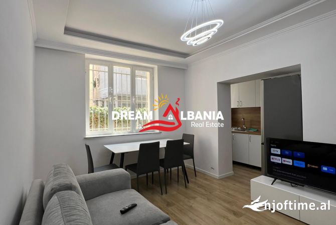 Shtepi me qera 2+1 ne Tirane - 750 Euro