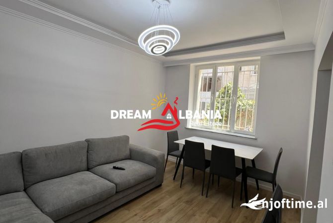 Shtepi me qera 2+1 ne Tirane - 750 Euro