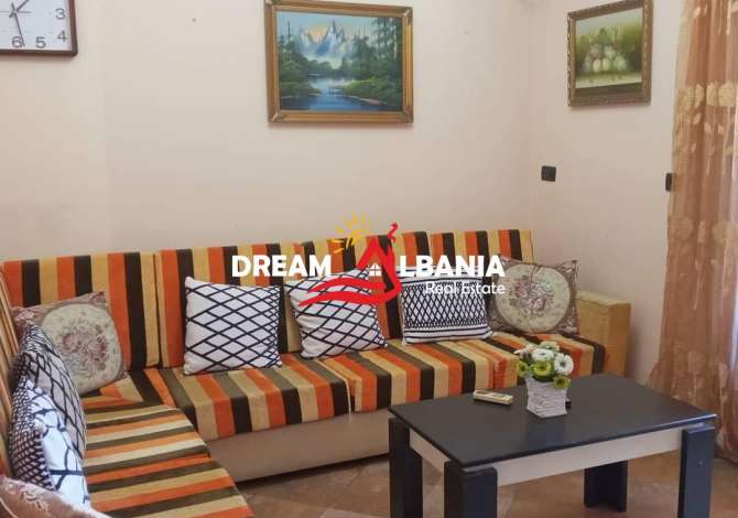 Shtepi ne shitje  ne Tirane, 1+1, Mobilimi E mobiluar, Pagesa 49,000  Euro.