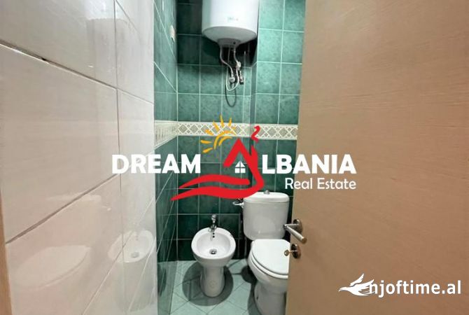 Ambient biznesi me qera 3+1 ne Tirane - 800 Euro