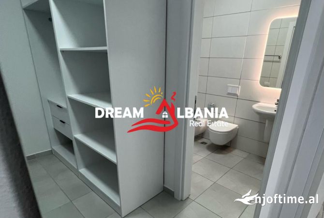 Shtepi me qera Apartament ne Tirane, 2+1, Mobilimi E mobiluar, Pagesa 800  Euro.
