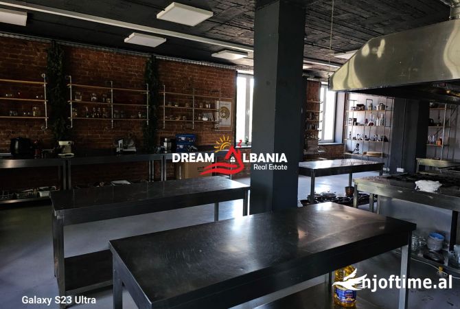 Ambjent biznesi me qera ne Kombinat, rruga Llazi Miho (ID 4281247)