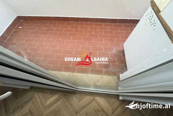 Shtepi ne shitje 1+1 ne Tirane - 120,000 Euro