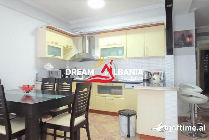 Shtepi me qera 2+1 ne Tirane - 600 Euro