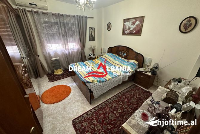 Shtepi ne shitje 2+1 ne Tirane - 240,000 Euro