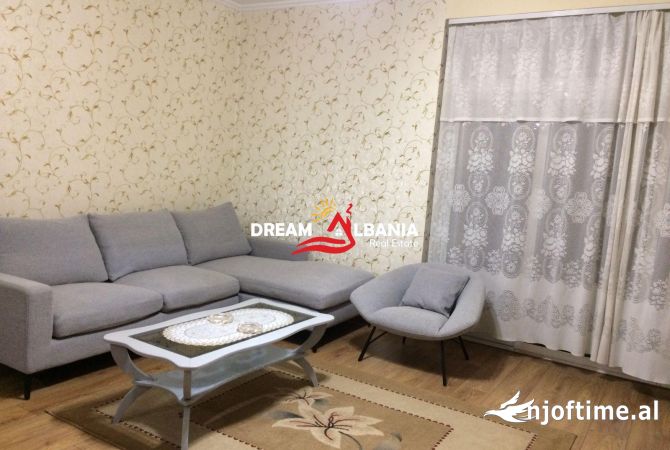 Shtepi me qera 2+1 ne Tirane - 700 Euro