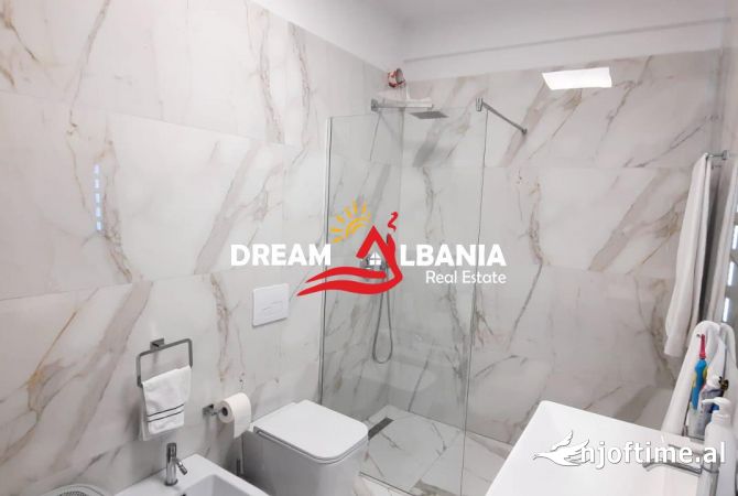 Shtepi me qera 2+1 ne Tirane - 600 Euro