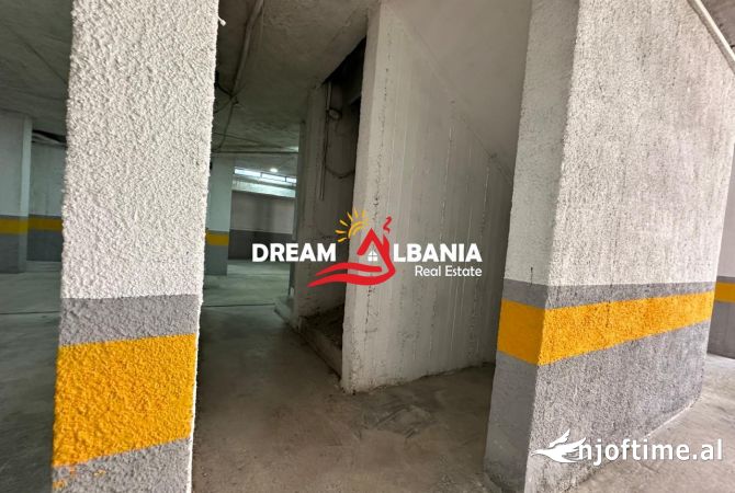 Ambient biznesi ne shitje 4+1 ne Tirane - 700,000 Euro