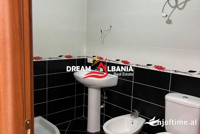 Shtepi me qera 2+1 ne Tirane - 600 Euro